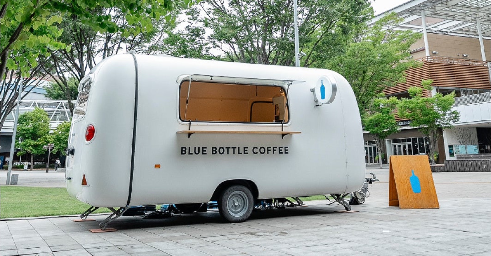 BLUE BOTTLE COFFEE TRUCKがキャナルシティ博多に登場！限定メニューも